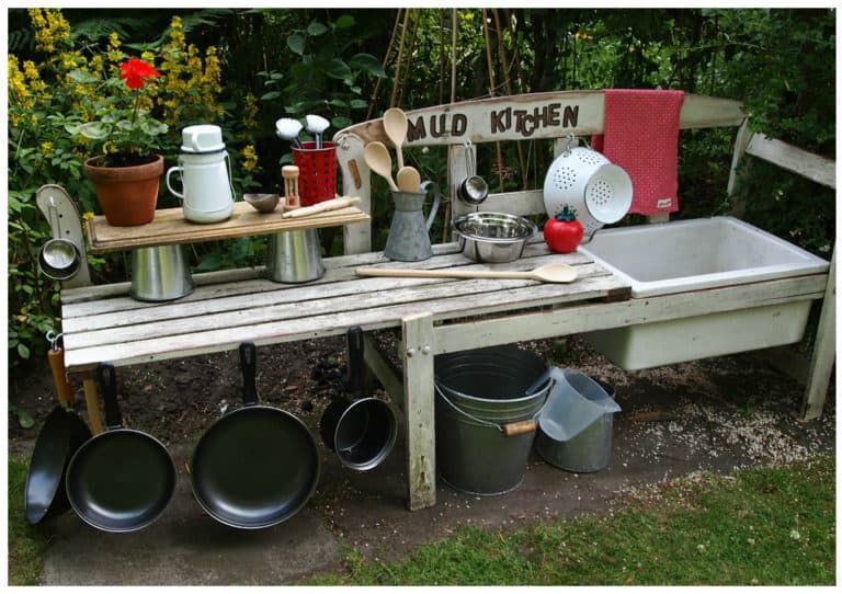 Mud Kitchen Ideas | How To Make A Mud Kitchen | DIY Garden