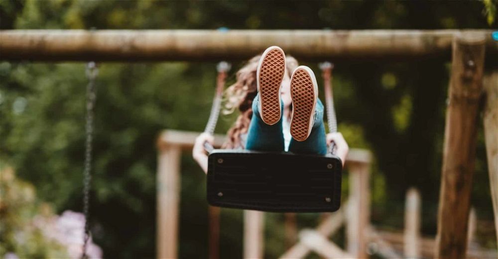 garden-swing