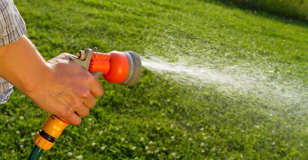 hose-spray-gun