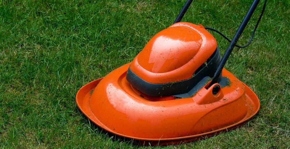 best-hover-lawn-mower