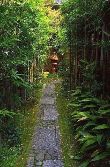 28 Japanese Garden Ideas For A Beautifully Zen Outdoor Space Diy Garden 2712