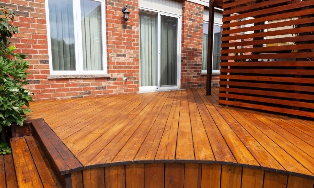 how-to-stop-decking-being-slippery