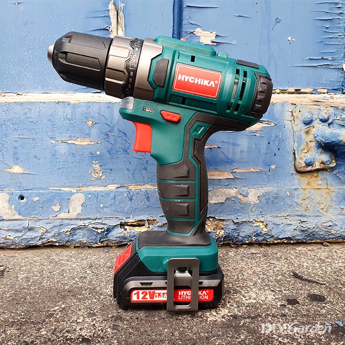 Hychika-DD-12BC-Cordless-Drill-Driver-Kit-Review-design