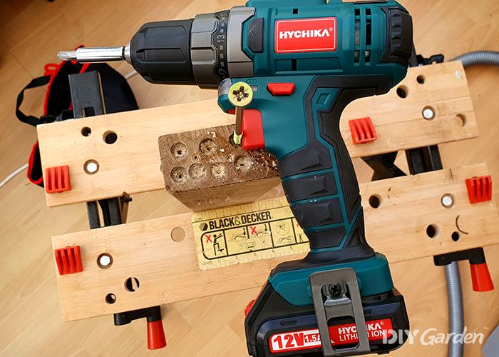 Hychika-DD-12BC-Cordless-Drill-Driver-Kit-Review-power