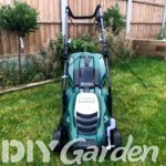 Webb-Classic-WEER33-Electric-Lawn-Mower-Review-design